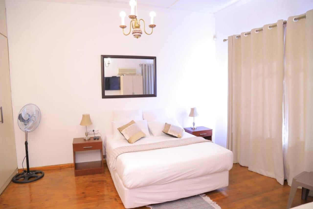 Union Guesthouse Pretoria-Noord Extérieur photo