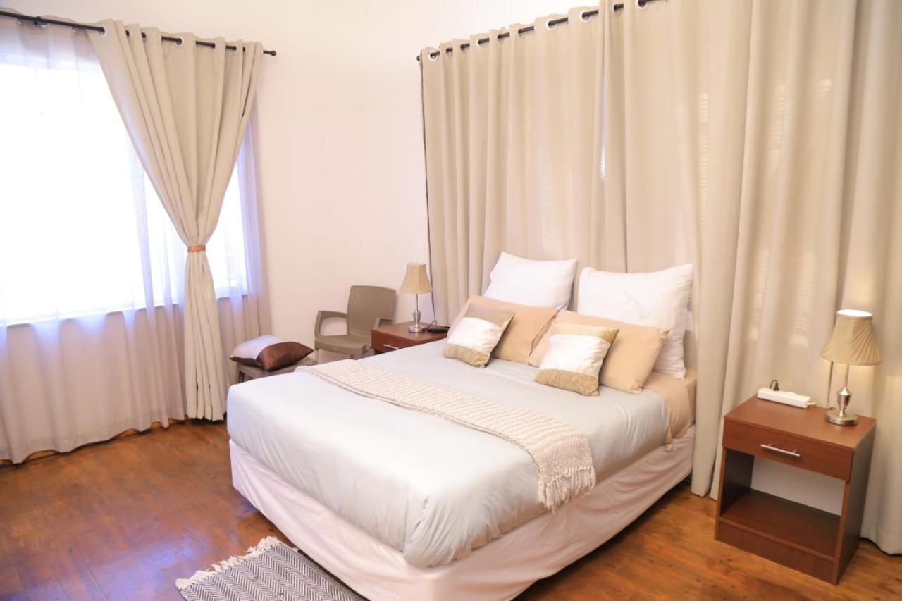 Union Guesthouse Pretoria-Noord Extérieur photo